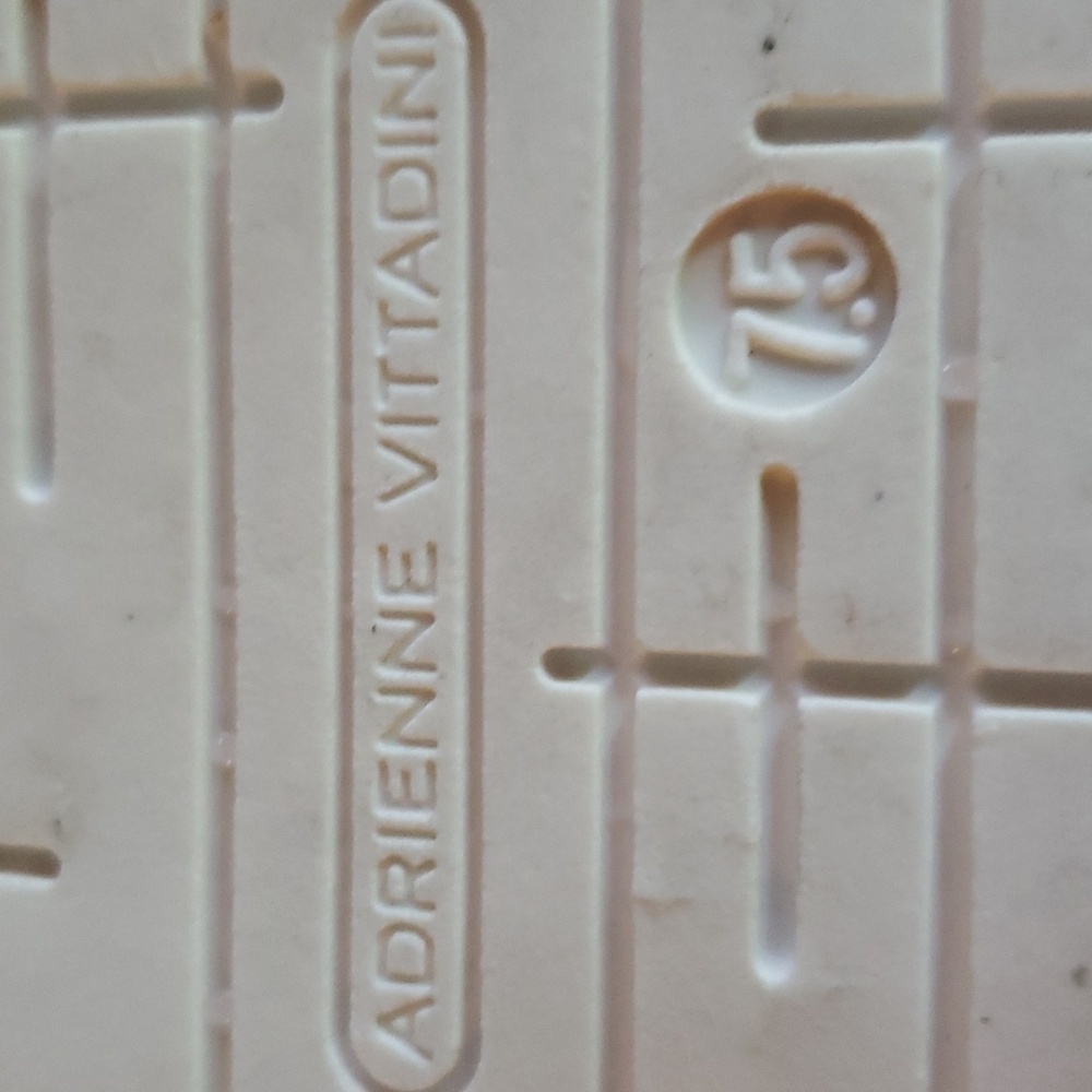 Adrienne Vittadini Sport Beige Summer Sandals 7.5 - Picture 13 of 15